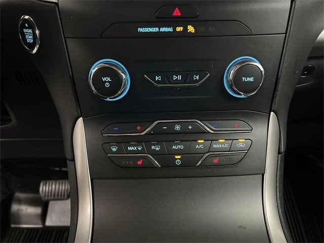 Photo of 2020 White Ford Edge