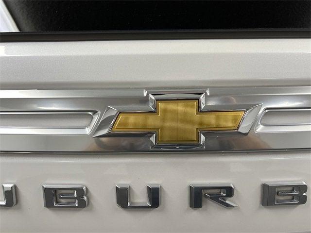 Photo of 2023 Iridescent Pearl Tricoat Chevrolet Suburban
