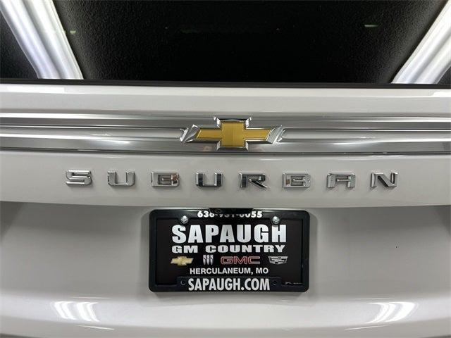 Photo of 2023 Iridescent Pearl Tricoat Chevrolet Suburban