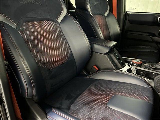 Photo of 2024 Black Ford Bronco