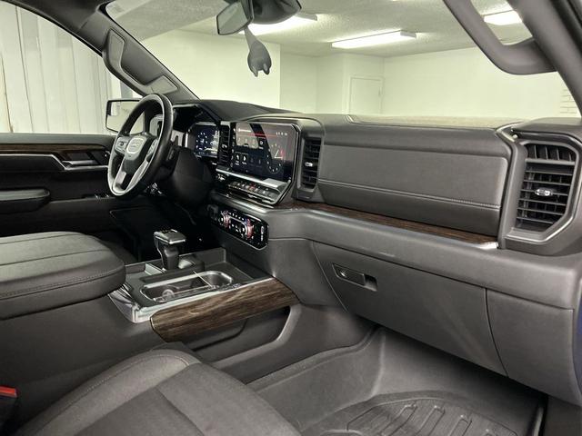 Photo of 2023 Dynamic Blue Metallic GMC Sierra 1500