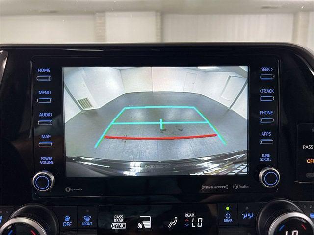 Photo of 2021 Black Toyota Highlander