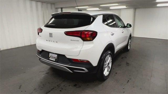 Photo of 2024 White Frost Tricoat Buick Encore GX
