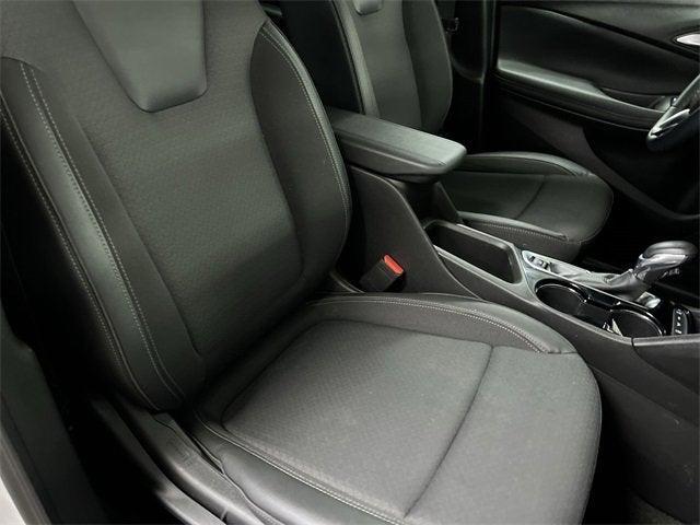 Photo of 2024 White Frost Tricoat Buick Encore GX
