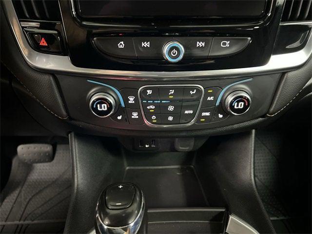 Photo of 2019 Exterior, Switchblade Silver Met (G) 636R Chevrolet Traverse