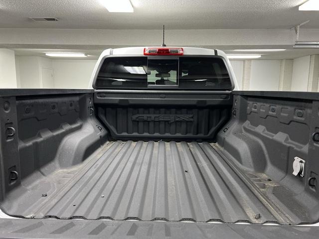 Photo of 2023 Summit White GMC Canyon