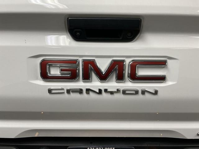 Photo of 2023 Summit White GMC Canyon