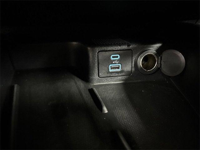 Photo of 2021 Gray Ford Escape