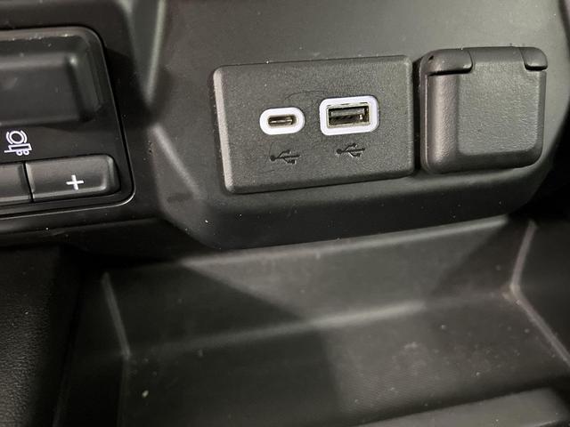 Photo of 2020 Summit White Chevrolet Silverado 1500