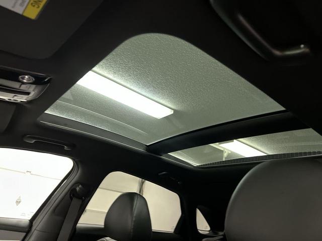 Photo of 2022 Black Kia K5