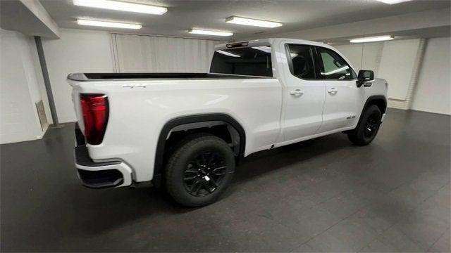 Photo of 2025 Summit White GMC Sierra 1500