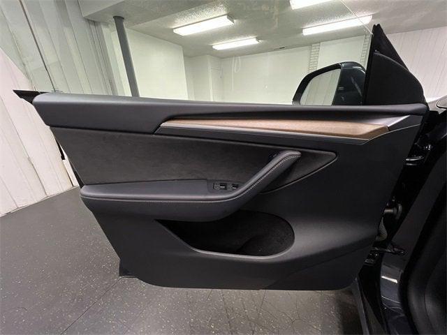 Photo of 2024 Tesla Model Y