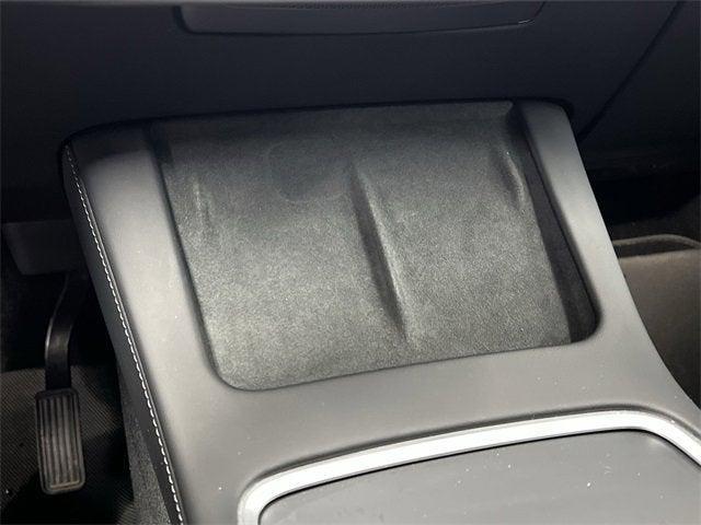 Photo of 2024 Tesla Model Y