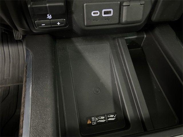 Photo of 2021 Onyx Black GMC Sierra 1500