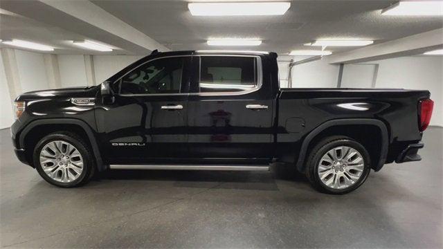 Photo of 2021 Onyx Black GMC Sierra 1500
