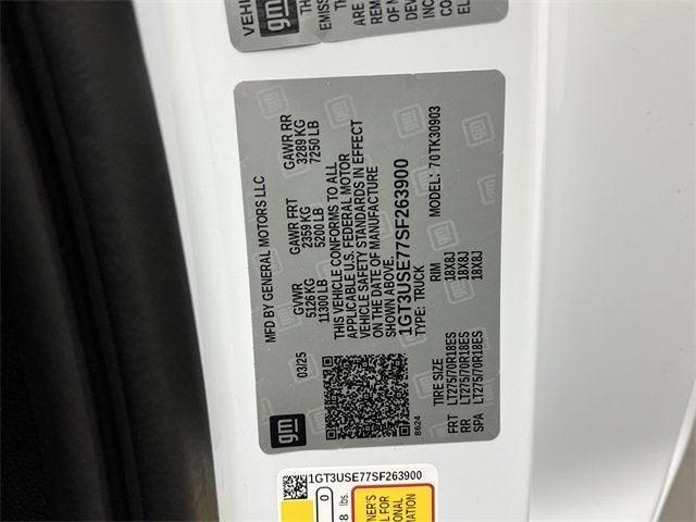 Photo of 2025 Summit White GMC Sierra 3500