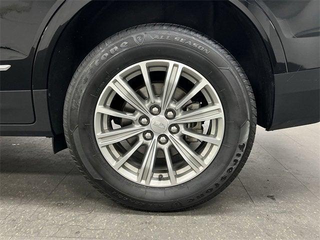 Photo of 2017 Stellar Black Metallic Cadillac XT5