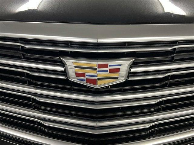 Photo of 2017 Stellar Black Metallic Cadillac XT5