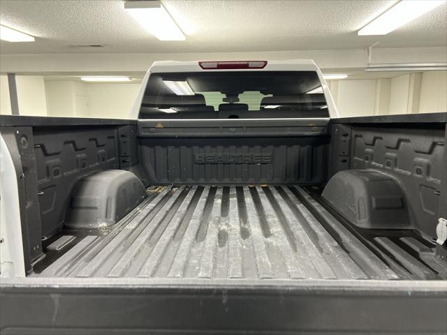Photo of 2024 Summit White Chevrolet Silverado 1500