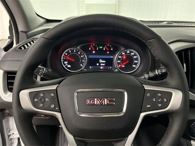Photo of 2023 Summit White GMC Terrain