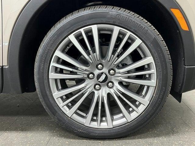 Photo of 2025 Latte Metallic Cadillac XT4