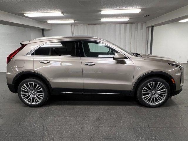 Photo of 2025 Latte Metallic Cadillac XT4