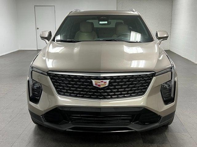 Photo of 2025 Latte Metallic Cadillac XT4
