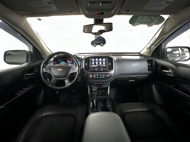 Photo of 2022 Black Chevrolet Colorado