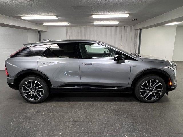 Photo of 2025 Argent Silver Metallic Cadillac OPTIQ