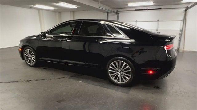 Photo of 2017 Black Lincoln MKZ
