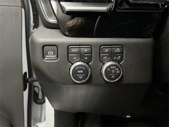 Photo of 2025 Summit White GMC Sierra 2500