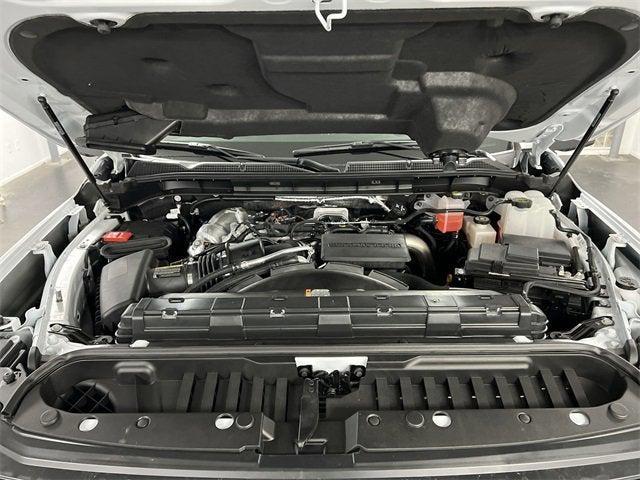 Photo of 2025 Summit White GMC Sierra 2500