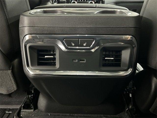 Photo of 2025 Summit White GMC Sierra 2500