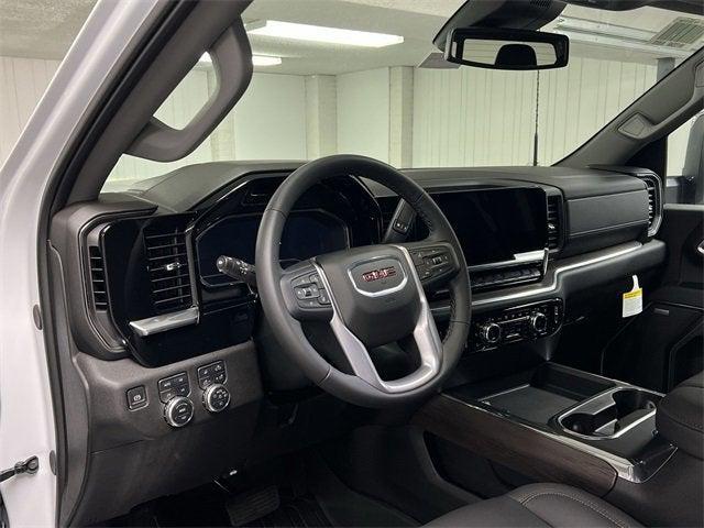 Photo of 2025 Summit White GMC Sierra 2500
