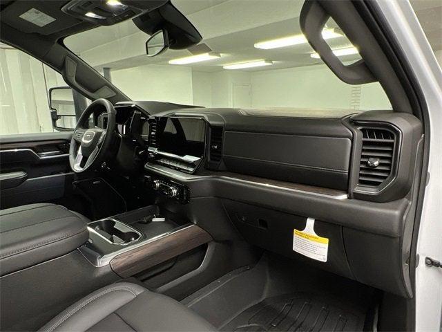Photo of 2025 Summit White GMC Sierra 2500