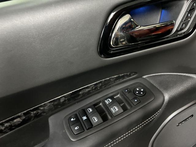Photo of 2024 Gray Dodge Durango