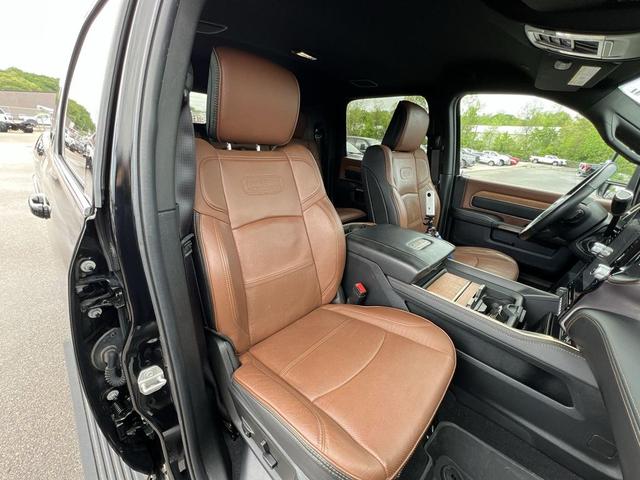 Photo of 2024 Black RAM 3500