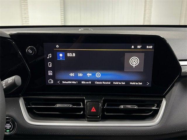 Photo of 2026 Summit White Chevrolet Trailblazer