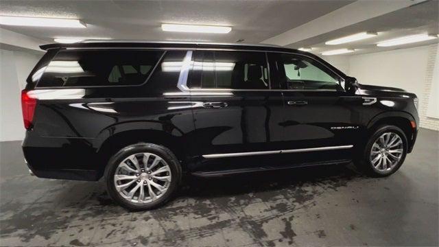 Photo of 2024 Onyx Black GMC Yukon XL