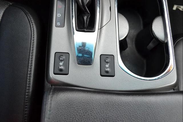 Photo of 2013 Black Acura RDX