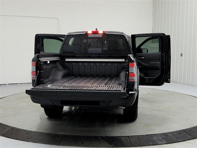 Photo of 2025 Black Nissan Frontier