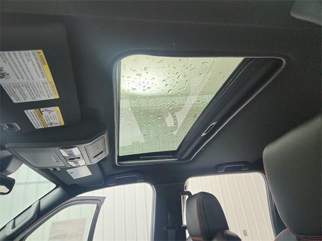 Photo of 2025 Black Nissan Frontier