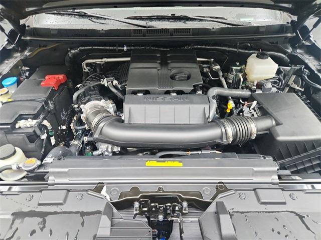 Photo of 2025 Black Nissan Frontier