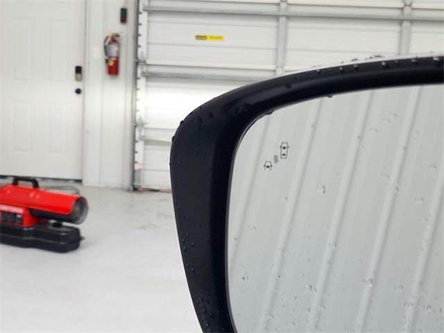 Photo of 2025 Black Nissan Frontier