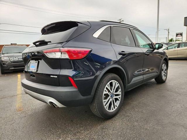 Photo of 2021 Blue Ford Escape