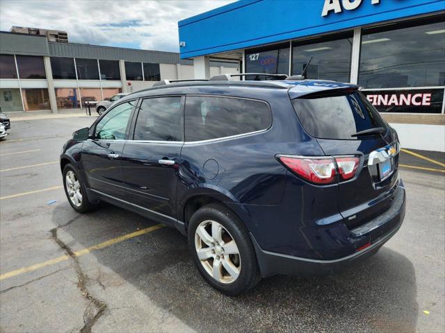 Photo of 2016 Blue Velvet Metallic Chevrolet Traverse