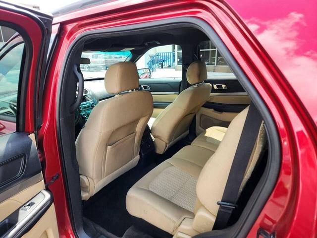 Photo of 2016 Ruby Red Metallic Tinted Clearcoat Ford Explorer