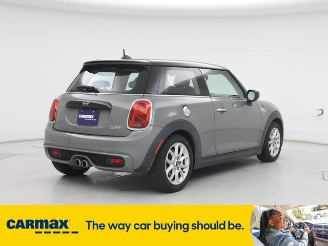 Photo of 2020 Gray MINI Hardtop