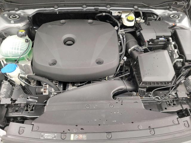 Photo of 2019 Gray Volvo XC40