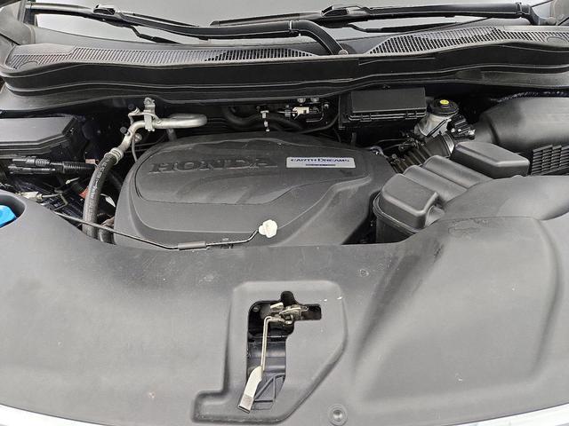 Photo of 2017 Blue Honda Pilot